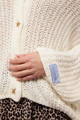 Fluresk Seren knitting cardigan 