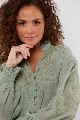 C&S Nancay blouse jade green