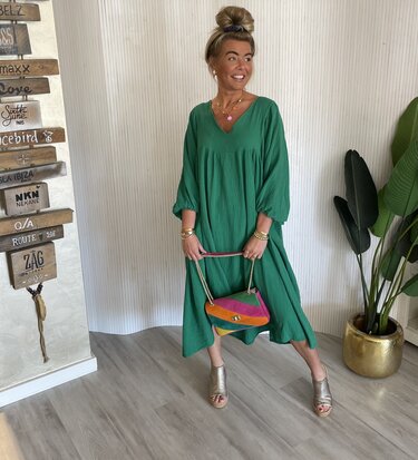Zenna jurk hard groen