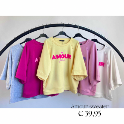 Amour sweater geel