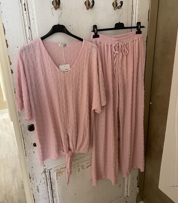Amanda tweedelige set roze