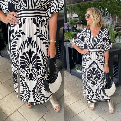 Amour jurk offwhite/zwart