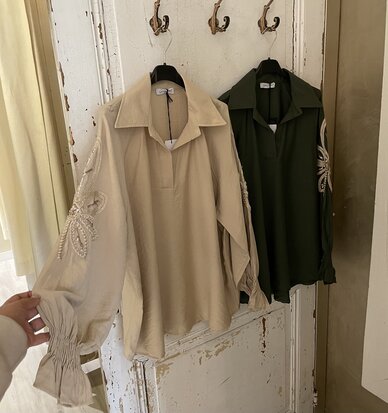 Yvonne blouse beige