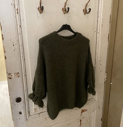 Aria sweater army