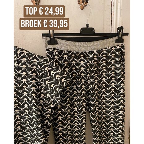 Chastar Mieke travel  top - print