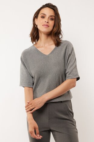 55. G Maxx Edlin fijngebreide top gray melange