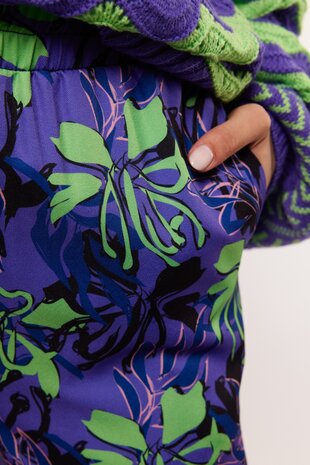 36. Fluresk Kikki broek cool purple/ fresh lime