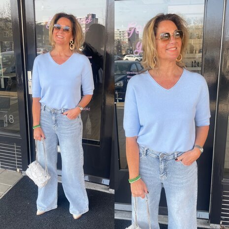 Yasmine fijngebreide top licht blauw