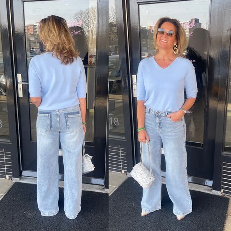Yasmine fijngebreide top licht blauw