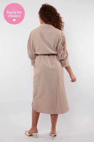 C&S Nantes dress offwhite/tiger eye