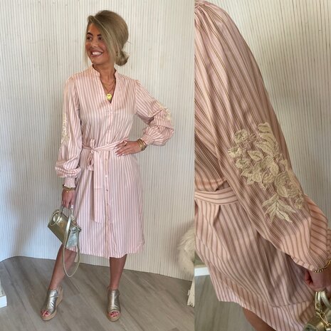 C&S Rennes dress ballet pink/sand