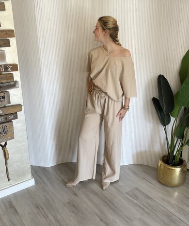 Liva tweedelige set beige