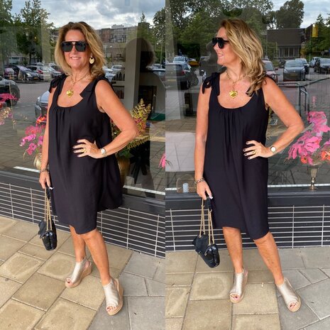 Azzurro Roosje dress zwart