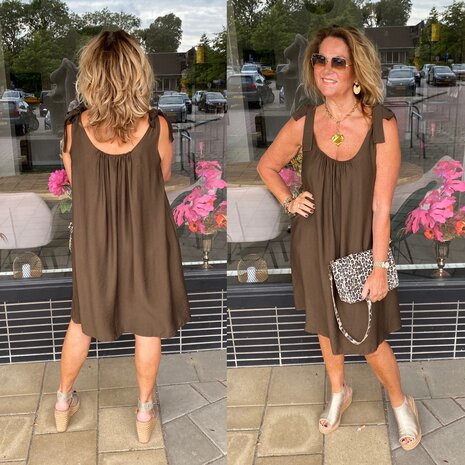 Azzurro Roosje dress bruin