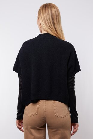C&S Violette knit gilet wool white/ light camel