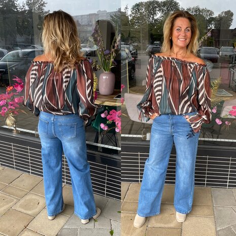 Laura print top off shoulder