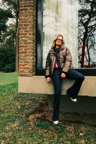 FLuresk Alicia coat Rum Raisan