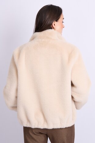 C&S Olsen coat sand