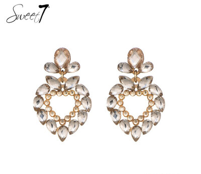 Esmee earrings 0.1