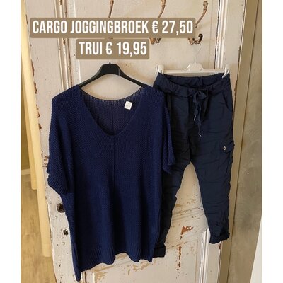 Ramona sweater - navy blauw