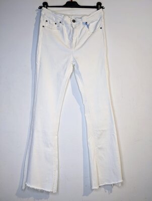 Kickflare jeans offwhite